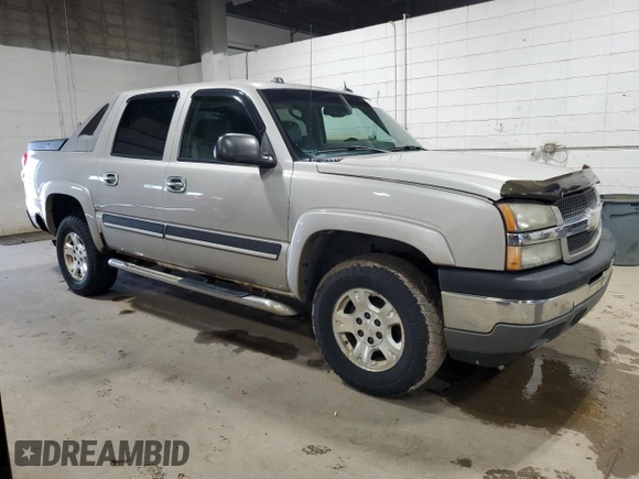 2005 Chevrolet Avalanche Z71 с VIN 3GNEK12Z45G106995, выставлен на аукционе Copart как лот 66574805 с пробегом 198 229 миль миль и Чистый • Clean title. История ставок и продаж доступна на DreamBid. Изображение 4.