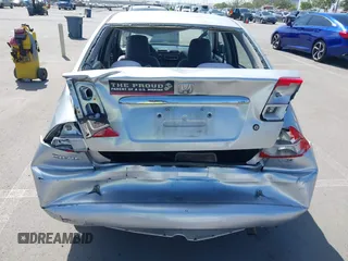 2001 Honda Civic LX with VIN 2HGES16591H619719, listed as a IAAI auction lot 42183571 with 294,983 mi miles. Bid and sale history available at carsss.com. Image 6.