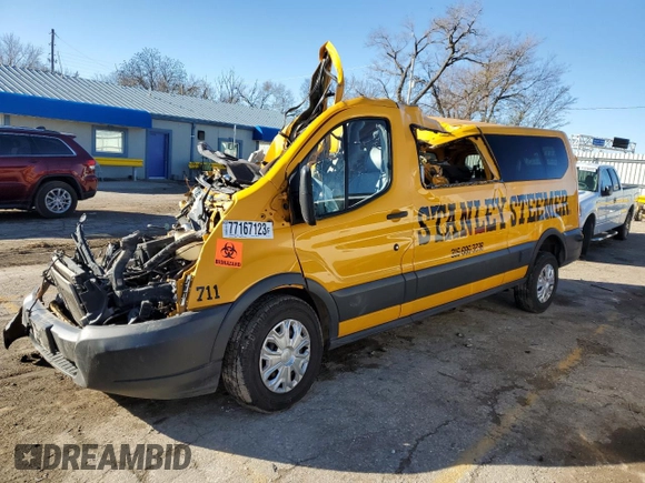 2015 Ford Transit with VIN 1FTNR2ZM8FKB28934, listed as a Copart auction lot 77167123 with Not Provided miles and Salvage Title. Bid and sale history available at DreamBid. Image 1.