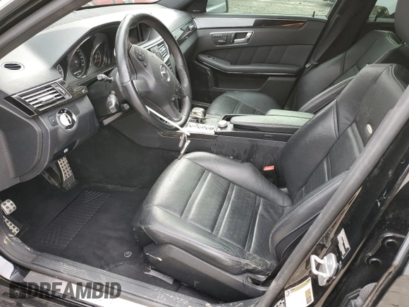 2010 Mercedes-Benz E 63 AMG z VIN WDDHF7HB8AA113602, wystawiony jako Copart lot #43761285 z przebiegiem 115 128 mil mil oraz Nie do naprawy • Non repairable. Historia ofert i sprzedaży dostępna na DreamBid. Obrazek 7.