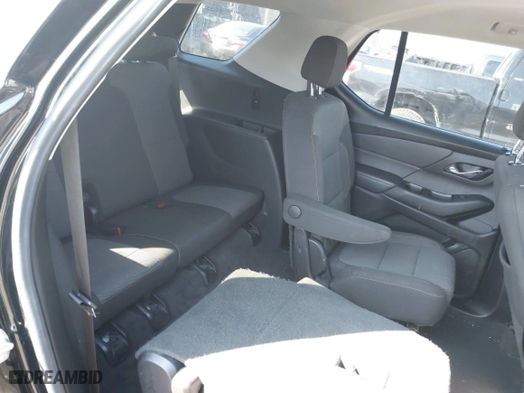 2020 Chevrolet Traverse LT Cloth with VIN 1GNEVGKW8LJ246849, listed as a IAAI auction lot 41652165 with 155,718 mi miles. Bid and sale history available at carsss.com. Image 8.