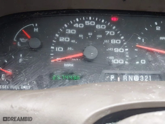 2003 Ford Super Duty F-350 SRW XL with VIN 1FTSW31PX3ED51882, listed as a IAAI auction lot 41544334 with 257,449 mi miles. Bid and sale history available at carsss.com. Image 7.