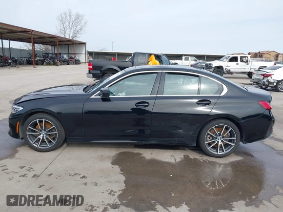 2020 BMW 3 Series 330i with VIN 3MW5R1J06L8B14835, listed as a IAAI auction lot 41722889 with 1 mi miles. Bid and sale history available at carsss.com. Image 14.