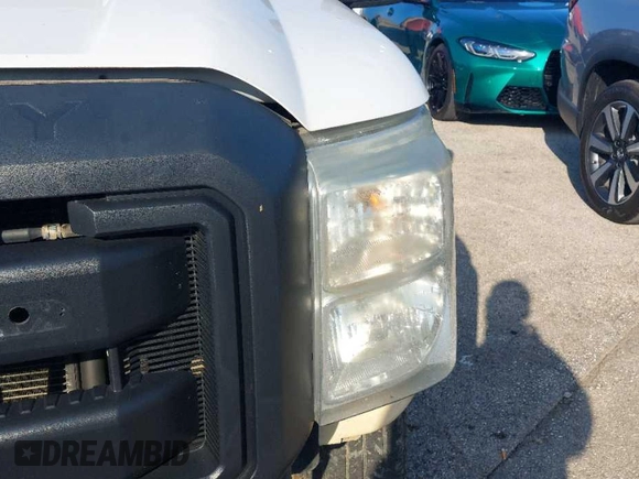 2015 Ford F-250 XL с VIN 1FD7X2A67FEA15739, выставлен на аукционе IAAI как лот 42600504 с пробегом 72 664 миль миль и . История ставок и продаж доступна на DreamBid. Изображение 5.