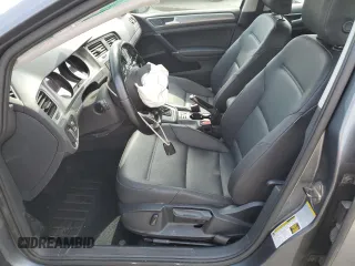 2015 Volkswagen Golf TSI S z VIN 3VW217AU1FM032510, wystawiony jako Copart lot #54254655 z przebiegiem 102 222 mil mil oraz Szkoda całkowita • Salvage title. Historia ofert i sprzedaży dostępna na DreamBid. Obrazek 7.