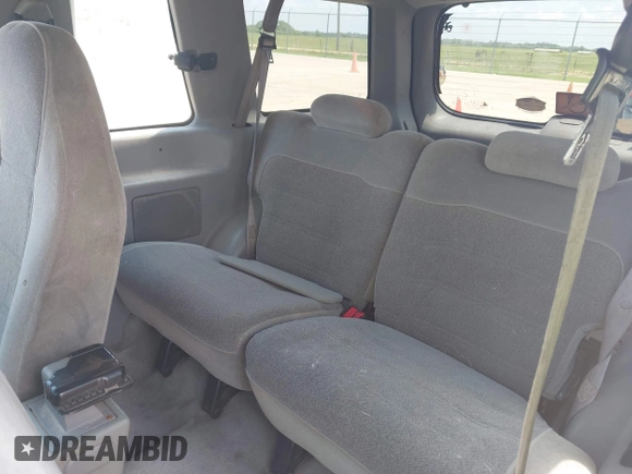 1998 Ford Explorer Sport with VIN 1FMYU22X6WUC66391, listed as a IAAI auction lot 42402582 with 288,018 mi miles and . Bid and sale history available at DreamBid. Image 8.
