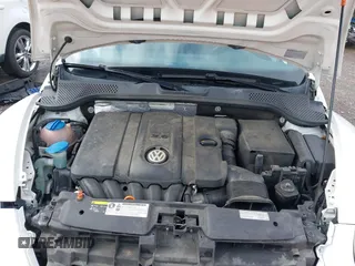 2013 Volkswagen Beetle 2.5L с VIN 3VWJP7AT8DM666427, выставлен на аукционе IAAI как лот 42351089 с пробегом 121 659 миль миль и . История ставок и продаж доступна на DreamBid. Изображение 10.