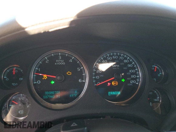 2013 GMC Yukon XL SLT with VIN 1GKS1KE07DR261108, listed as a Copart auction lot 89375335 with 107,940 mi miles and Salvage Title. Bid and sale history available at DreamBid. Image 9.