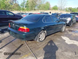 2001 Acura TL with VIN 19UUA56651A025335, listed as a IAAI auction lot 42075347 with 193,938 mi miles. Bid and sale history available at carsss.com. Image 4.
