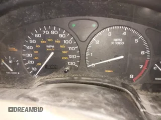 2002 Saturn LS z VIN 1G8JS54F62Y549842, wystawiony jako IAAI lot #41241420 z przebiegiem 187 809 mil mil oraz . Historia ofert i sprzedaży dostępna na DreamBid. Obrazek 7.