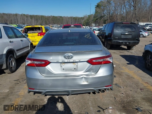 2020 Toyota Camry SE with VIN 4T1M11AK8LU923212, listed as a IAAI auction lot 41257204 with 66,289 mi miles. Bid and sale history available at carsss.com. Image 16.