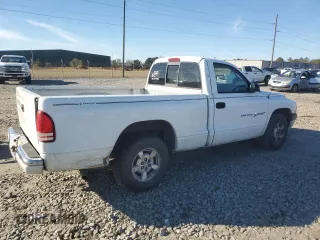 2001 Dodge Dakota with VIN 1B7FL26X81S186541, listed as a Copart auction lot 41729085 with 106,972 mi miles and Salvage Title. Bid and sale history available at carsss.com. Image 3.
