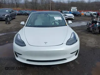2023 Tesla Model 3 z VIN 5YJ3E1EA8PF671613, wystawiony jako IAAI lot #41737438 z przebiegiem 21 405 mil mil oraz . Historia ofert i sprzedaży dostępna na DreamBid. Obrazek 12.