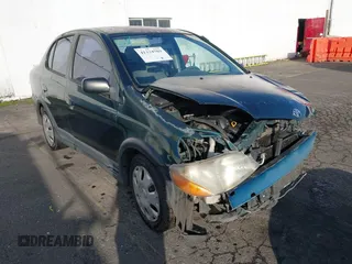 2002 Toyota ECHO with VIN JTDBT123620241321, listed as a IAAI auction lot 41334789 with 202,542 mi miles. Bid and sale history available at carsss.com. Image 1.