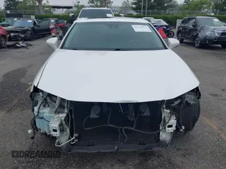 2016 Lexus ES 330 z VIN 58ABK1GG0GU024995, wystawiony jako IAAI lot #42174973 z przebiegiem 80 131 mil mil oraz . Historia ofert i sprzedaży dostępna na DreamBid. Obrazek 13.