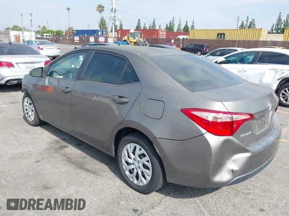 2018 Toyota Corolla L with VIN 5YFBURHE6JP774827, listed as a IAAI auction lot 42598086 with 29,400 mi miles and . Bid and sale history available at DreamBid. Image 3.