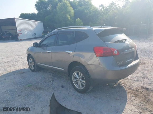 2015 Nissan Rogue Select S with VIN JN8AS5MTXFW667720, listed as a IAAI auction lot 40079417 with 135,882 mi miles. Bid and sale history available at carsss.com. Image 3.
