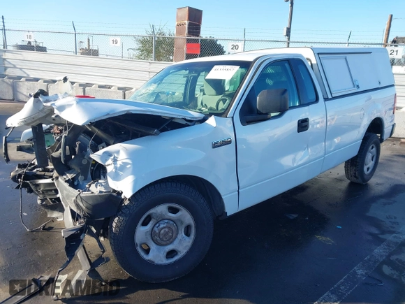 2008 Ford F-150 XL z VIN 1FTVF12508KE42733, wystawiony jako IAAI lot #41335857 z przebiegiem Nie podano mil oraz . Historia ofert i sprzedaży dostępna na DreamBid. Obrazek 17.