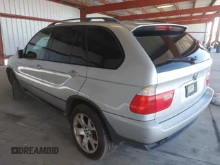 2002 BMW X5 4.4i with VIN 5UXFB33522LH38995, listed as a IAAI auction lot 41942776 with 1 mi miles. Bid and sale history available at carsss.com. Image 3.