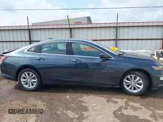 2020 Chevrolet Malibu LT with VIN 1G1ZD5ST6LF069754, listed as a IAAI auction lot 39596554 with 139,103 mi miles and . Bid and sale history available at DreamBid. Image 13.