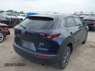2021 Mazda CX-30 S with VIN 3MVDMAAL4MM302042, listed as a IAAI auction lot 42288275 with 39,821 mi miles and . Bid and sale history available at DreamBid. Image 4.