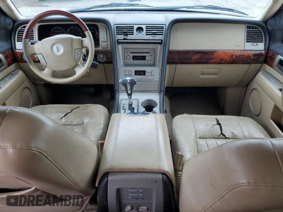 2006 Lincoln Navigator Luxury with VIN 5LMFU28566LJ28740, listed as a Copart auction lot 72134484 with 178,378 mi miles and Salvage Title. Bid and sale history available at carsss.com. Image 8.