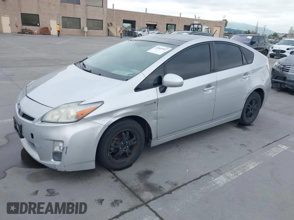 2011 Toyota Prius I with VIN JTDKN3DU7B0323019, listed as a IAAI auction lot 42009507 with 282,412 mi miles. Bid and sale history available at carsss.com. Image 2.
