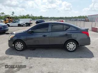2015 Nissan Versa SV с VIN 3N1CN7AP4FL852899, выставлен на аукционе IAAI как лот 42496924 с пробегом 218 261 миль миль и . История ставок и продаж доступна на DreamBid. Изображение 14.