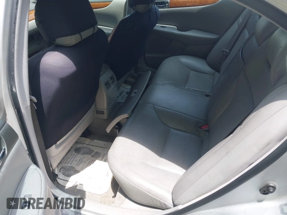 2005 Lexus ES 350 z VIN JTHBA30G555112225, wystawiony jako IAAI lot #42401927 z przebiegiem 234 189 mil mil oraz . Historia ofert i sprzedaży dostępna na DreamBid. Obrazek 8.