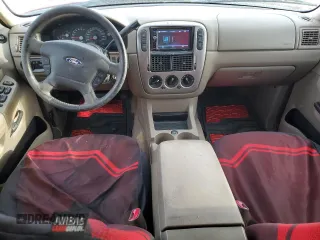 2003 Ford Explorer XLT z VIN 1FMZU73W13UB60322, wystawiony jako Copart lot #53304155 z przebiegiem 170 709 mil mil oraz Szkoda całkowita • Salvage title. Historia ofert i sprzedaży dostępna na DreamBid. Obrazek 8.