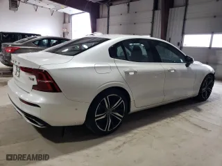 2020 Volvo S60 R-Design with VIN 7JRA22TM4LG073071, listed as a Copart auction lot 49549104 with 42,702 mi miles. Bid and sale history available at carsss.com. Image 3.