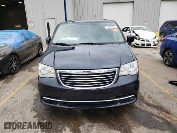 2014 Chrysler Town & Country Touring with VIN 2C4RC1BG9ER435272, listed as a Copart auction lot 57973154 with 190,381 mi miles and Non Repairable. Bid and sale history available at carsss.com. Image 5.