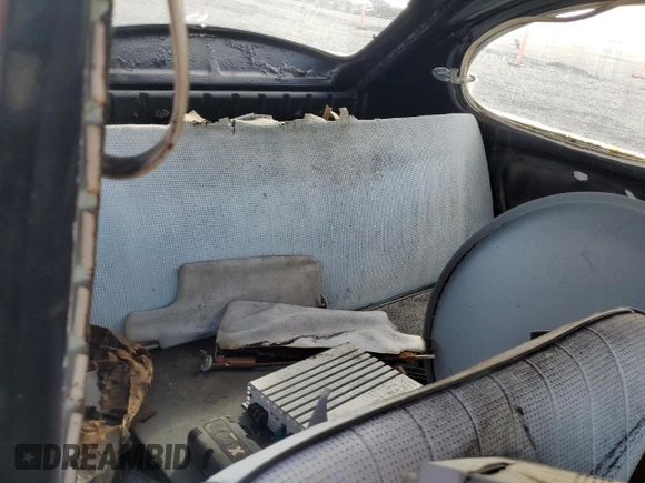 1966 Volkswagen Beetle with VIN 116069716, listed as a Copart auction lot 46487625 with 88,284 mi miles and Clean Title. Bid and sale history available at DreamBid. Image 10.