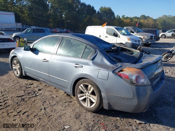 2012 Nissan Altima 3.5 SR with VIN 1N4BL2AP2CN542706, listed as a IAAI auction lot 40653270 with NaN miles. Bid and sale history available at carsss.com. Image 3.