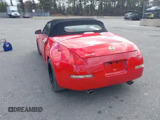2008 Nissan 350Z Touring with VIN JN1BZ36A08M850394, listed as a IAAI auction lot 42063210 with 108,249 mi miles. Bid and sale history available at carsss.com. Image 3.
