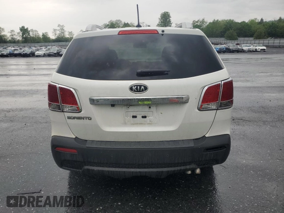 2012 Kia Sorento LX with VIN 5XYKTCA64CG254748, listed as a Copart auction lot 56113905 with 187,405 mi miles and Clean Title. Bid and sale history available at carsss.com. Image 6.