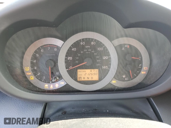 2006 Toyota RAV4 Sport with VIN JTMZD32V465008698, listed as a Copart auction lot 61179785 with 212,690 mi miles and Clean title. Bid and sale history available at DreamBid. Image 9.
