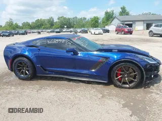 2018 Chevrolet Corvette Z06 3LZ with VIN 1G1YT2D60J5600521, listed as a IAAI auction lot 42365239 with 33,258 mi miles and . Bid and sale history available at DreamBid. Image 14.