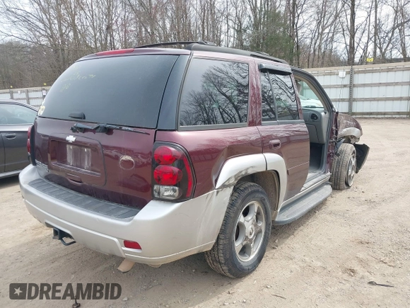 2006 Chevrolet TrailBlazer LS with VIN 1GNDS13S762282401, listed as a IAAI auction lot 41775056 with 160,294 mi miles and . Bid and sale history available at DreamBid. Image 4.
