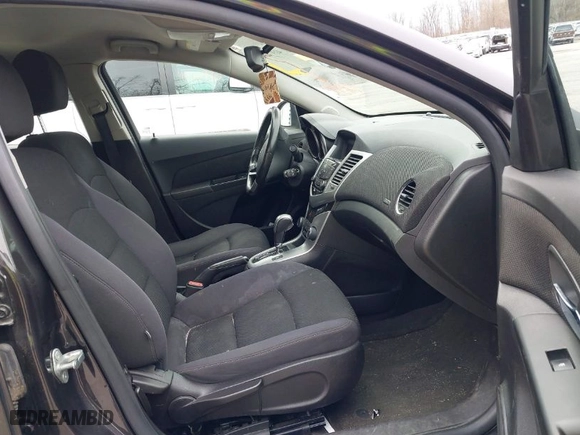 2014 Chevrolet Cruze 1LT with VIN 1G1PC5SB9E7109890, listed as a IAAI auction lot 41974208 with 158,768 mi miles. Bid and sale history available at carsss.com. Image 5.