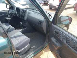 1998 Toyota RAV4 with VIN JT3HP10V5W7089021, listed as a IAAI auction lot 42739970 with 198,329 mi miles and . Bid and sale history available at DreamBid. Image 5.
