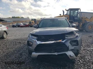 2023 Chevrolet TrailBlazer LT with VIN KL79MPSL4PB191896, listed as a Copart auction lot 51867635 with 25,492 mi miles and Salvage Title. Bid and sale history available at DreamBid. Image 5.
