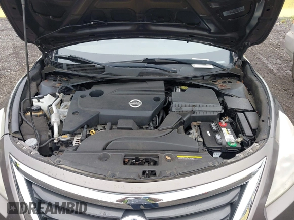 2013 Nissan Altima SV with VIN 1N4AL3APXDC155884, listed as a IAAI auction lot 42181452 with 106,846 mi miles and . Bid and sale history available at carsss.com. Image 10.