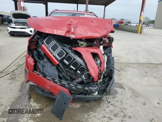 2018 Jeep Compass Latitude with VIN 3C4NJDBB1JT162555, listed as a Copart auction lot 50368155 with Not Provided miles and Clean Title. Bid and sale history available at DreamBid. Image 5.
