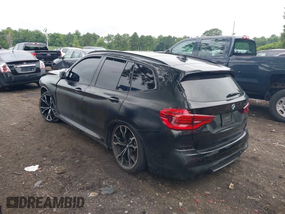 2021 BMW X3 M z VIN 5YMTS0C09M9E42418, wystawiony jako IAAI lot #39904954 z przebiegiem Nie podano mil oraz . Historia ofert i sprzedaży dostępna na DreamBid. Obrazek 3.