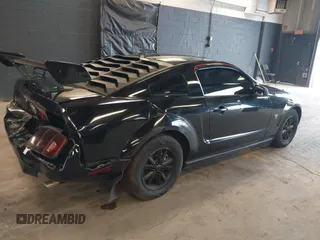 2009 Ford Mustang with VIN 1ZVHT80N695142483, listed as a IAAI auction lot 42672035 with 201,019 mi miles and . Bid and sale history available at DreamBid. Image 4.
