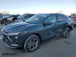 2025 Chevrolet Trax LT with VIN KL77LHEP7SC134691, listed as a Copart auction lot 43384165 with 127 mi miles and Salvage Title. Bid and sale history available at carsss.com. Image 1.