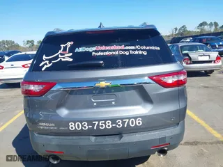 2018 Chevrolet Traverse LT Cloth with VIN 1GNEVGKW7JJ215007, listed as a IAAI auction lot 41848551 with 108,467 mi miles. Bid and sale history available at carsss.com. Image 17.