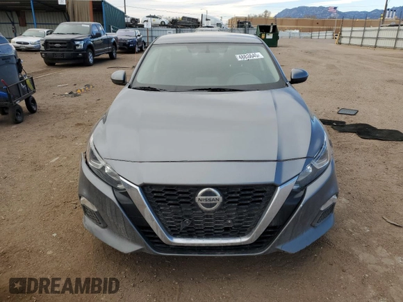 2020 Nissan Altima S with VIN 1N4BL4BV6LC236578, listed as a Copart auction lot 48825645 with 136,267 mi miles and Salvage Title. Bid and sale history available at carsss.com. Image 5.