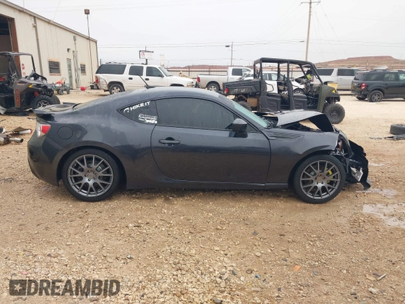 2013 Subaru BRZ Limited with VIN JF1ZCAC13D1610750, listed as a IAAI auction lot 41387911 with 95,518 mi miles. Bid and sale history available at carsss.com. Image 13.